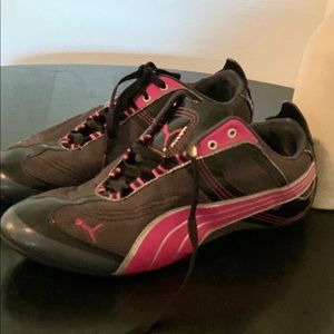 Women’s Puma Pink & Black Shoes - size 9